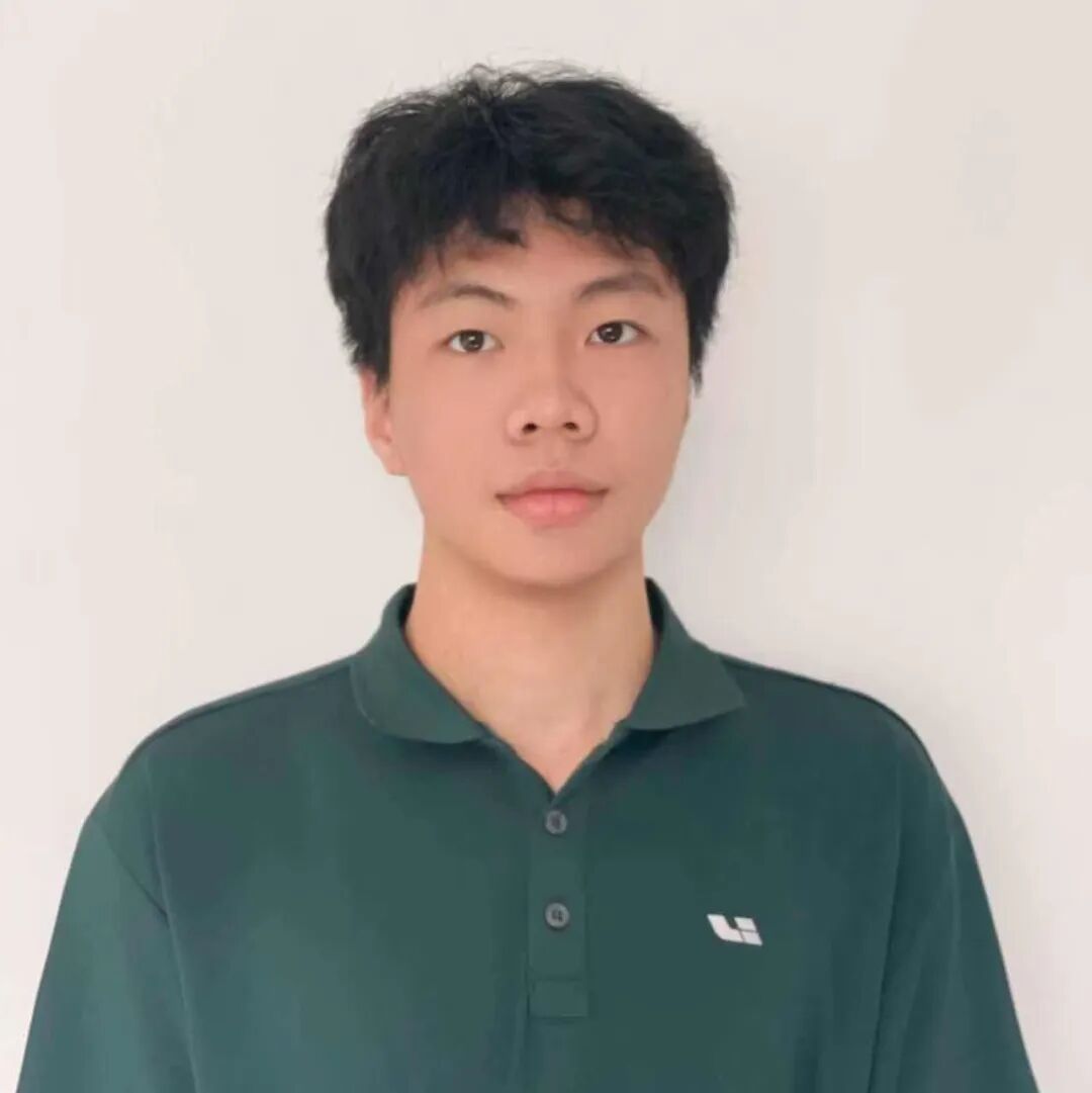 吴小龙工作照.jpg