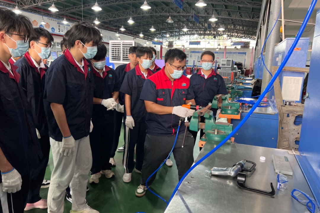 陈作樟1.JPG