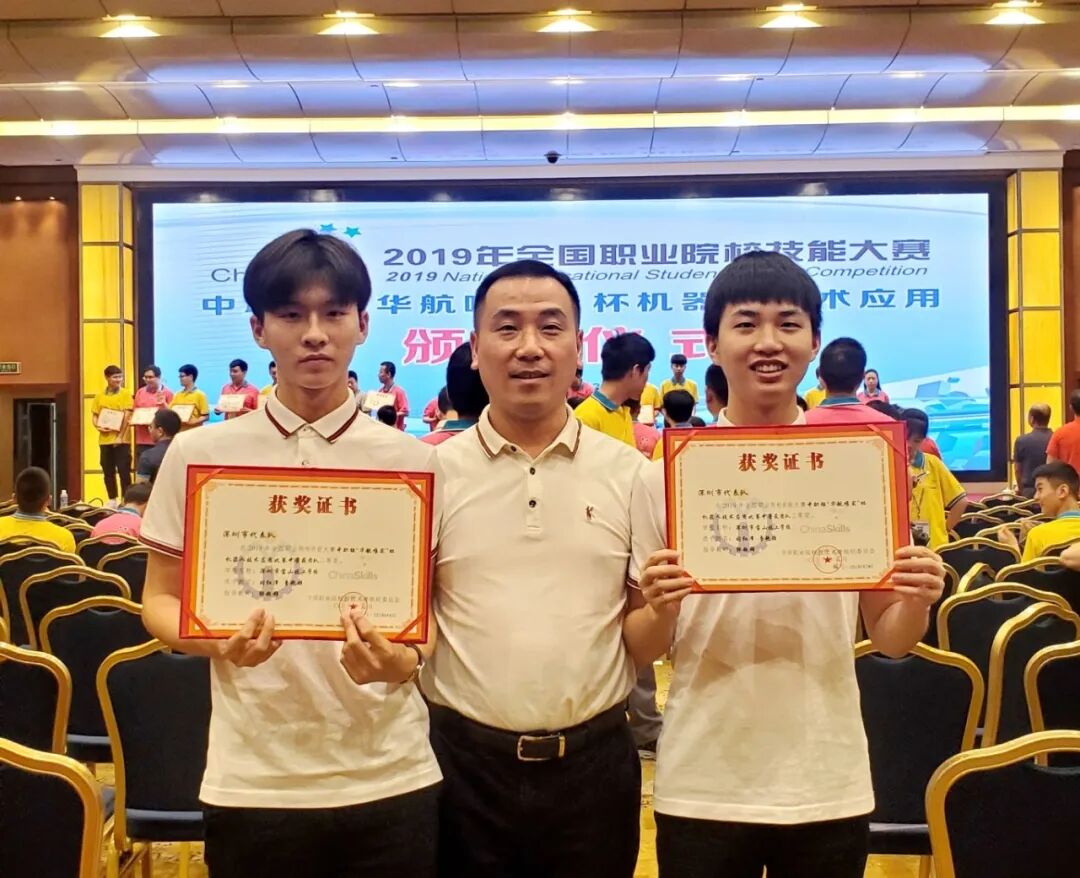 5a9dffffc423980109c21a476edfdfb1_副本.jpg