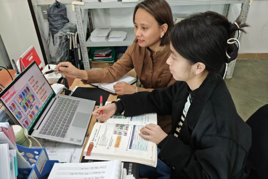 2师徒结对指导 (5).jpg