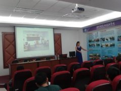 政教处举行“如何开好主题班会”培训