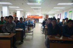 我校为龙岗区大型企业开展员工技术培训