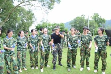 立鸿鹄志 践爱国情 | 学校高技班举行校外拓展活动