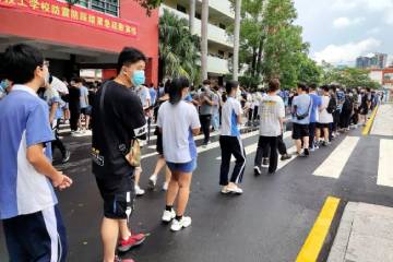 深圳宝山技工学校丨宝们，今天一起回校“喵喵喵”