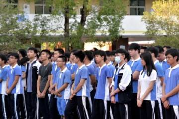 职引未来，学校助攻 | 我校开展职业指导服务系列活动