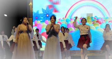 深圳宝山技校│一个班，一台晚会，她们这样告别母校！