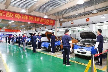 技工学校有哪些专业，哪个专业前景好？