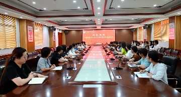 凝聚巾帼力量︱宝山技校组织女教职工收看中国妇女第十三次全国代表大会开幕式