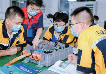 璀璨未来，志愿填报新选择：深圳宝山技工学校助力中考生启程