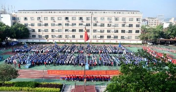 回首耕耘路 蓄势新征程︱宝山技校举行2025学年春季学期散学典礼