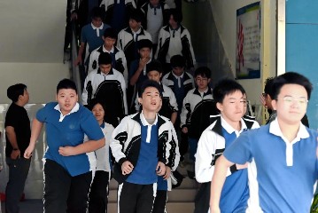 以练筑防 安全同行 | 宝山技校开展新学期应急疏散演练活动