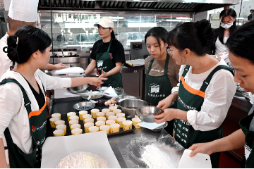 香承粤韵 技筑新程 | 坪山区2025年“粤菜师傅”公益培训活动在宝山技校圆满举行