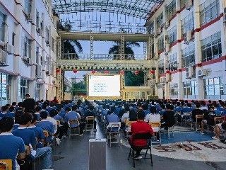 定位、定向与定心︱宝山技校举办2024级高技班开班讲座