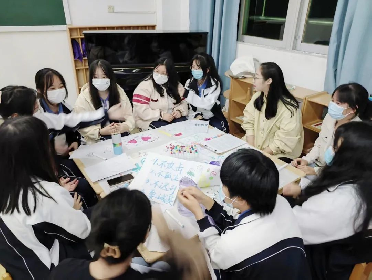 做自己情绪的主人 | 学校开展班级心理委员培训系列活动
