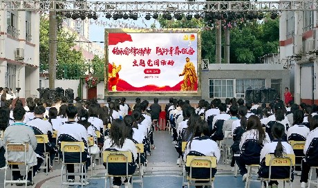 传承雷锋精神 践行青春担当 | 宝山技校开展学习雷锋精神主题党团活动