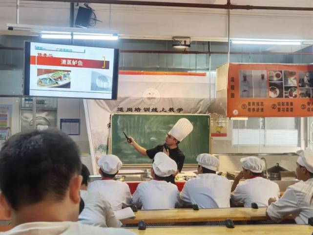 观摩交流促成长 学习借鉴共提升 | 宝山技工举行教师观摩课活动